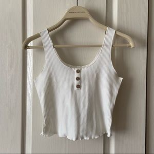 ✨3/$15✨shein button front tank top